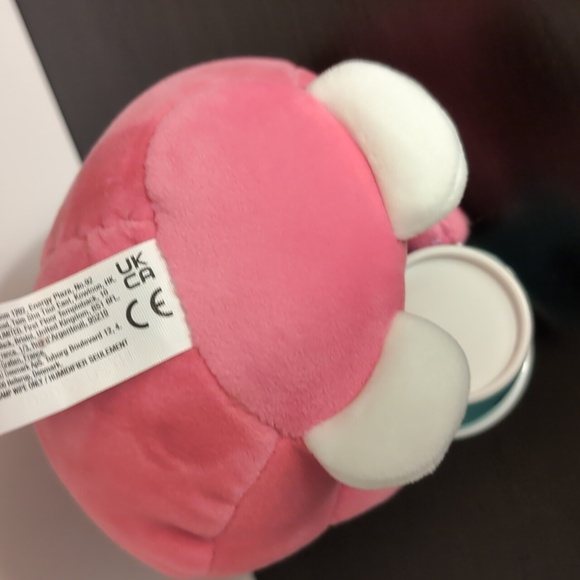 Zuru Snackles Brittany the Bunny  Plush with Cinnabon Cupcake. - Picture 5 of 8